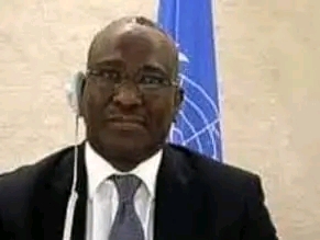 الوزير السابق: الشيخ أحمد ولد الزحاف 