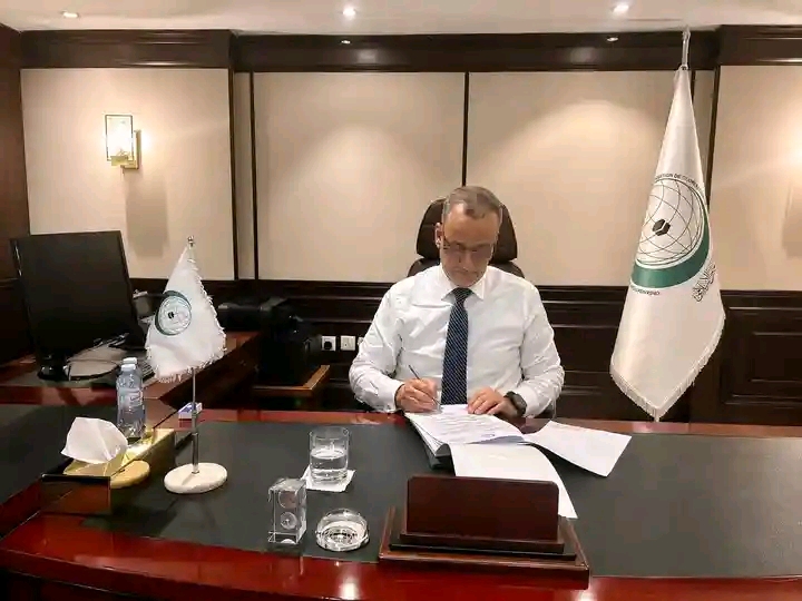 ولد الشيخ احمد يباشر عملھ أمينا عاما لمنظمة التعاون الاسلامي