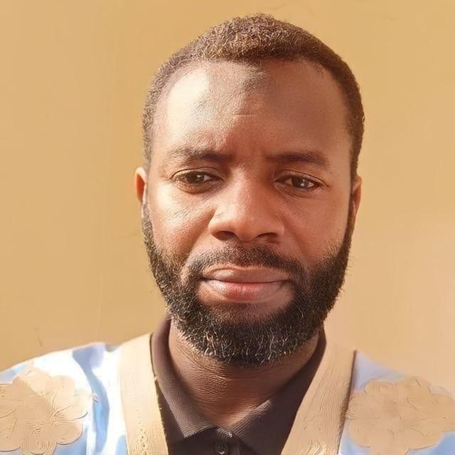 الإعلامى بلال عالى اعمر العيد المدير الناشر لموقع الريادة نت 