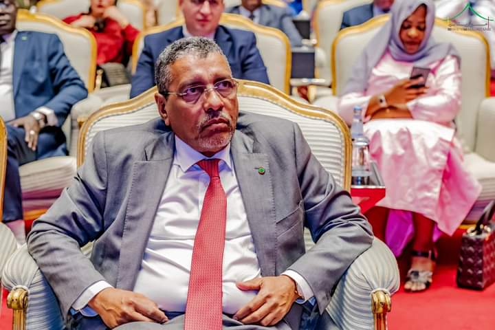 التنمية ليست قضية نظام أو مرحلة..